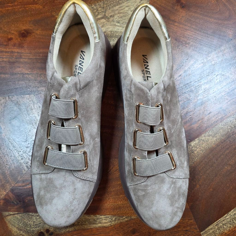 Women's Vaneli Sport Taupe Gold Suede Sneakers Size 10